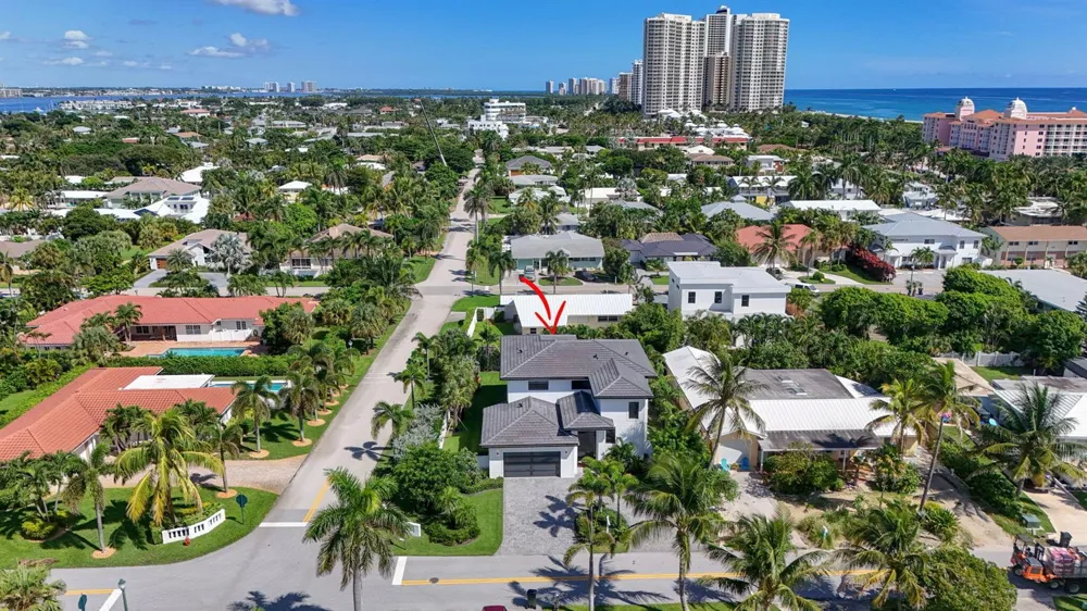131 Edwards Lane Palm Beach Shores, FL 33404