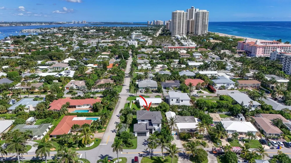 131 Edwards Lane Palm Beach Shores, FL 33404
