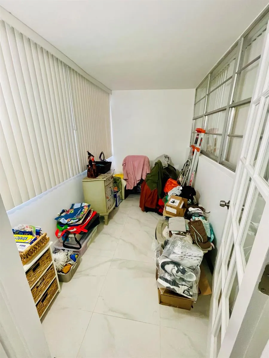 1333 E HALLANDALE BEACH BOULEVARD #302 Hallandale Beach, FL 33009