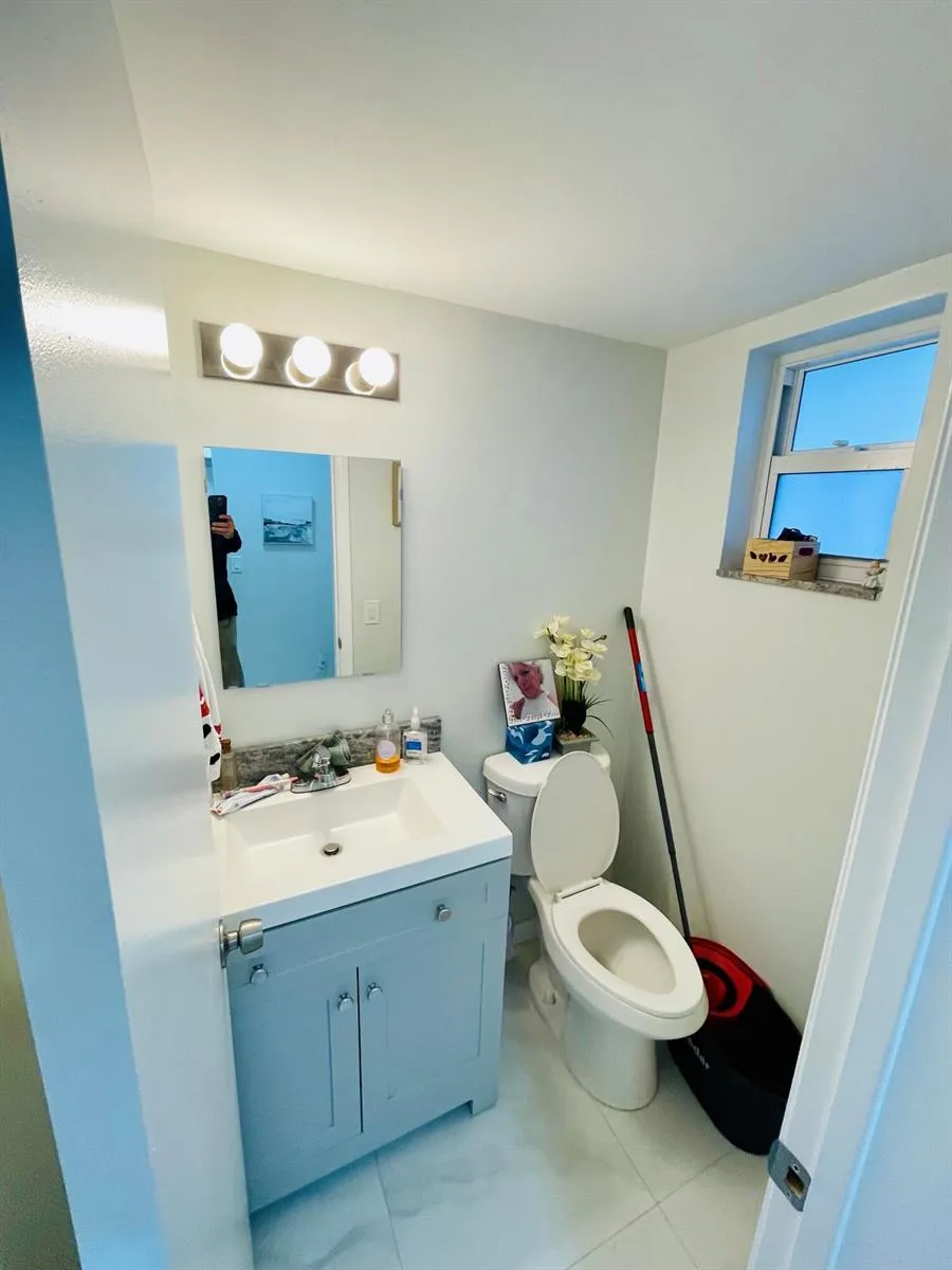 1333 E HALLANDALE BEACH BOULEVARD #302 Hallandale Beach, FL 33009