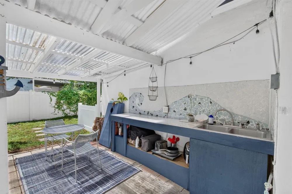 612 C STREET Lake Worth, FL 33460