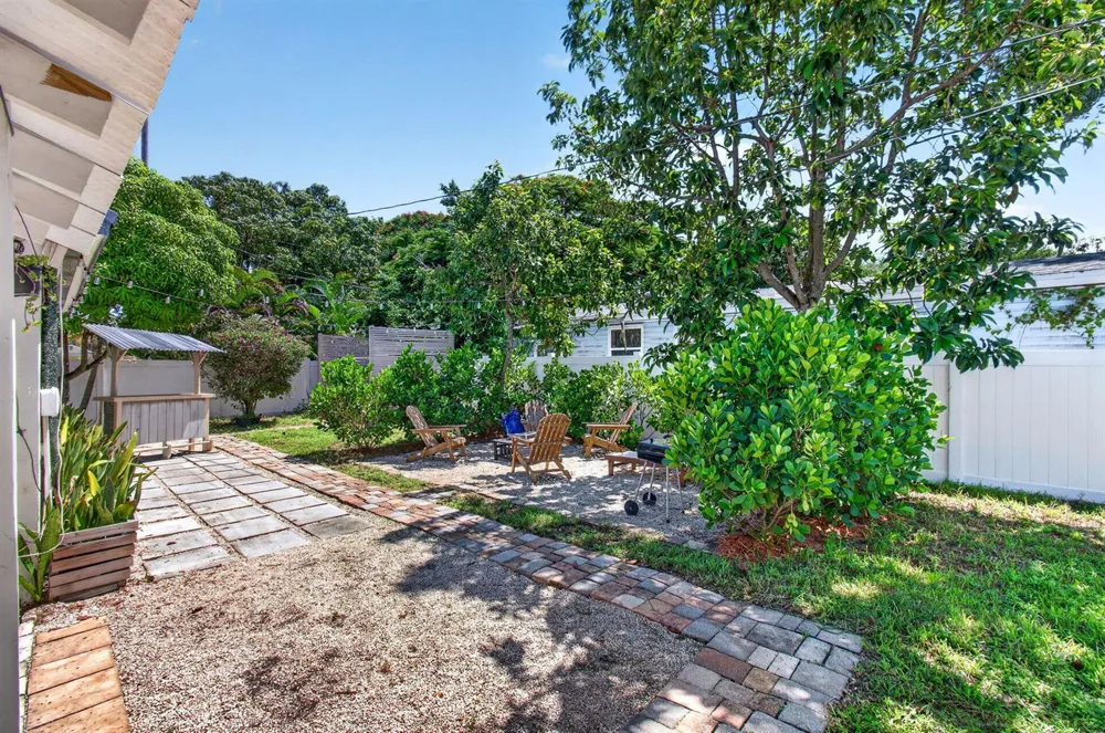 612 C STREET Lake Worth, FL 33460