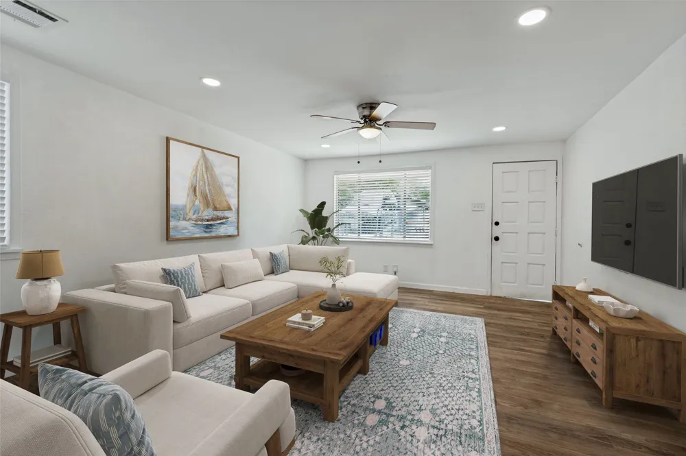 227 S Justin Avenue Dallas, TX 75211