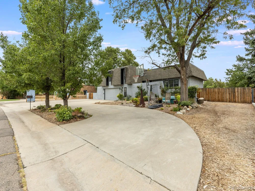 7690 Kline Drive Arvada, CO 80005