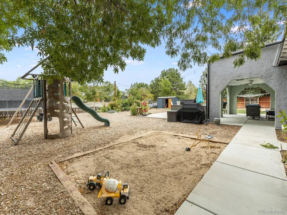 7690 Kline Drive Arvada, CO 80005