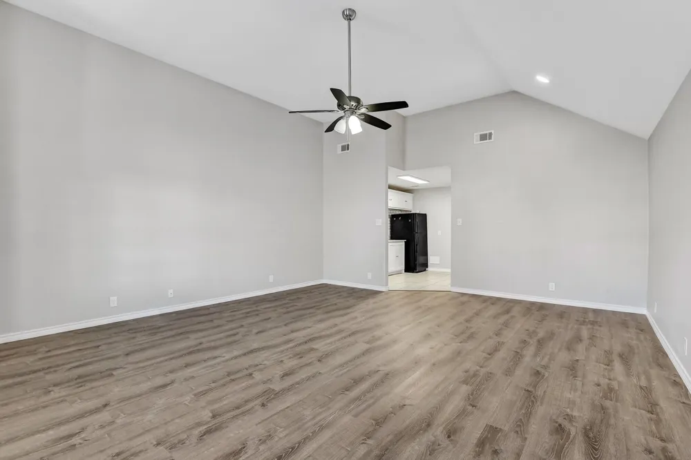 914 W Houston Street Sherman, TX 75092