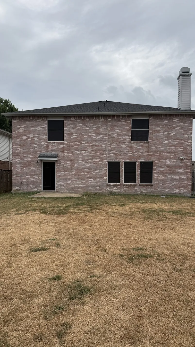 3040 Clemente Drive Grand Prairie, TX 75052