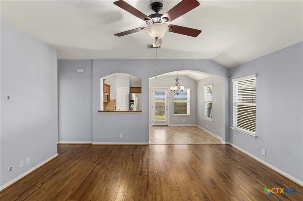 405 Teron Drive San Marcos, TX 78666