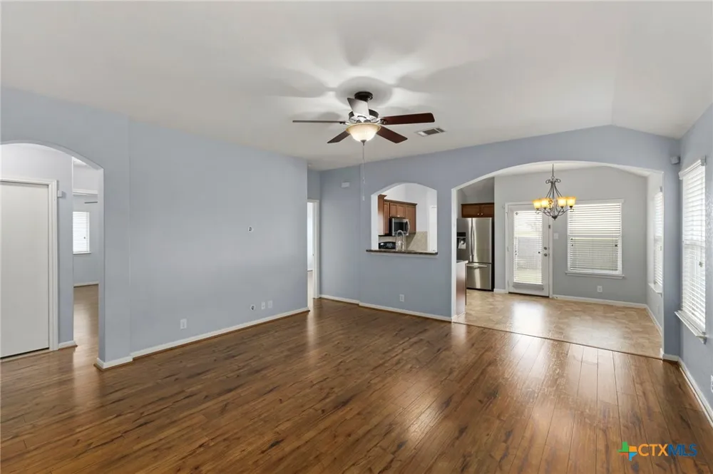 405 Teron Drive San Marcos, TX 78666