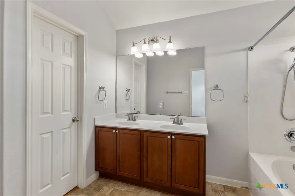 405 Teron Drive San Marcos, TX 78666