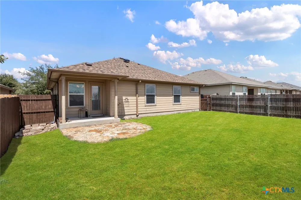 405 Teron Drive San Marcos, TX 78666
