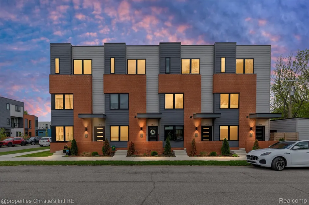1803 Perry Street #9 Detroit City, MI 48216