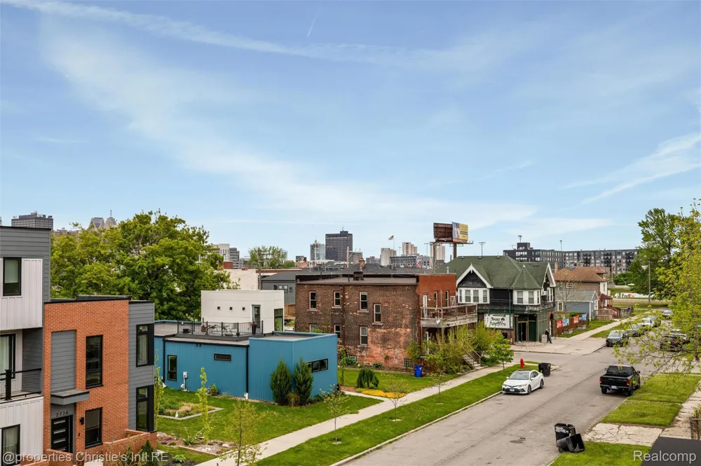 1803 Perry Street #9 Detroit City, MI 48216
