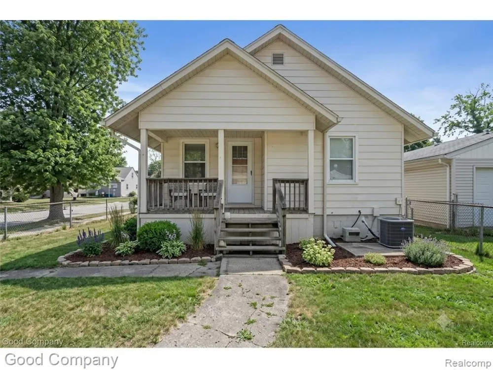 1102 S Wilson Avenue Royal Oak City, MI 48067