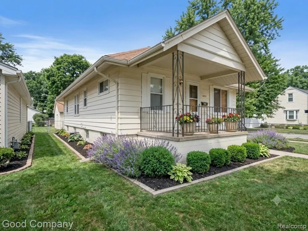1102 S Wilson Avenue Royal Oak City, MI 48067
