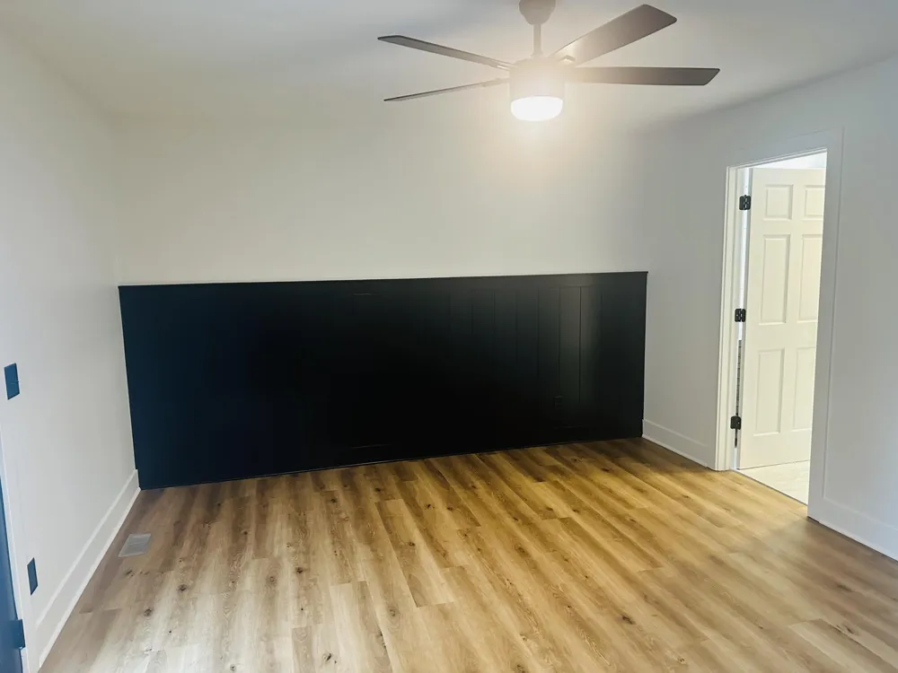 1505 Green Creek Road Laketon Township, MI 49445