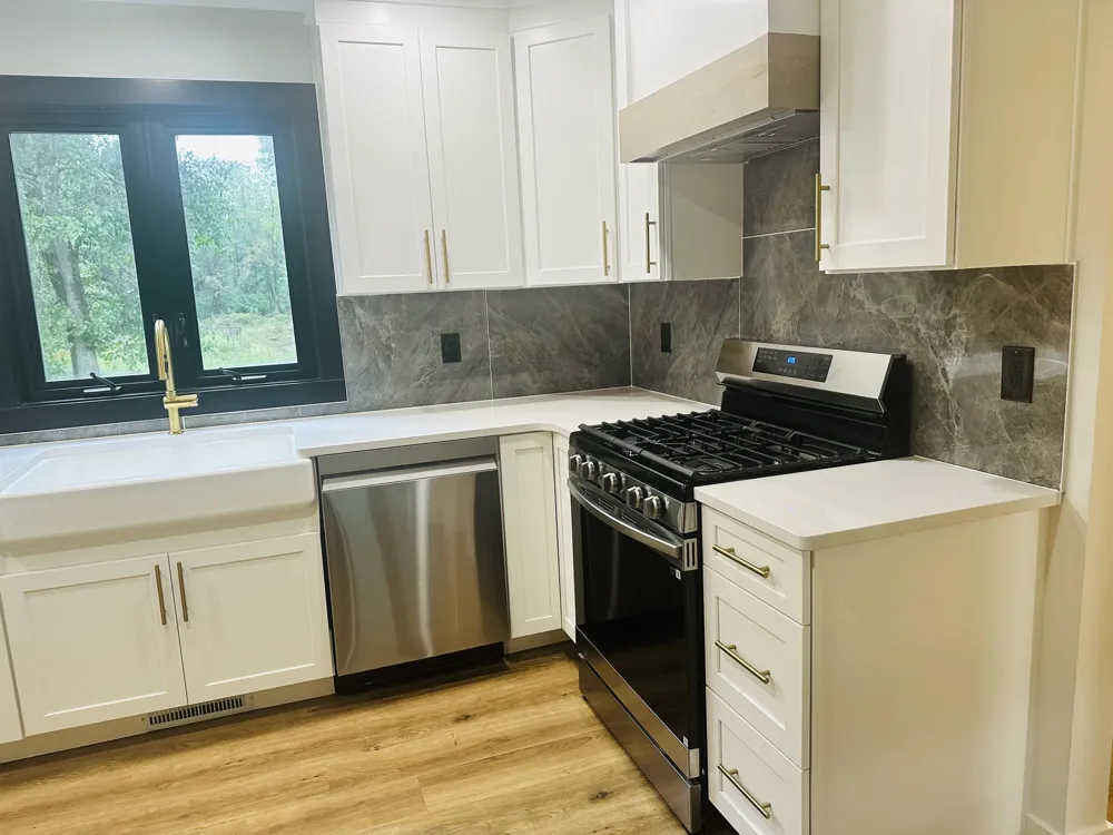 1505 Green Creek Road Laketon Township, MI 49445