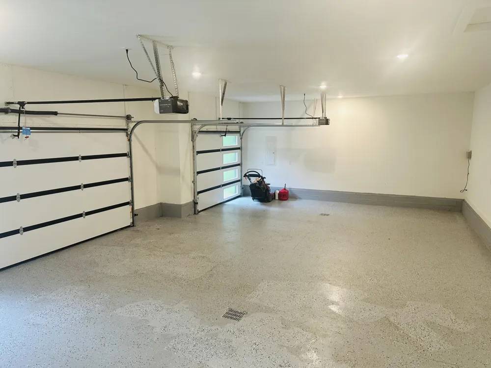 1505 Green Creek Road Laketon Township, MI 49445
