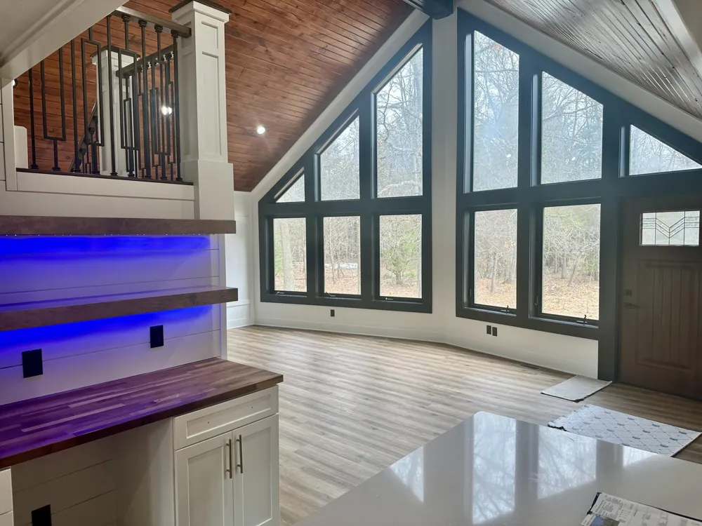 1505 Green Creek Road Laketon Township, MI 49445