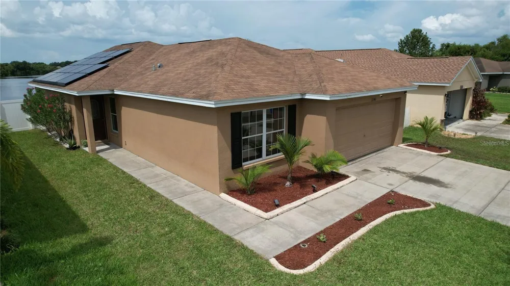 11340 SOUTHWIND LAKE DRIVE Gibsonton, FL 33534