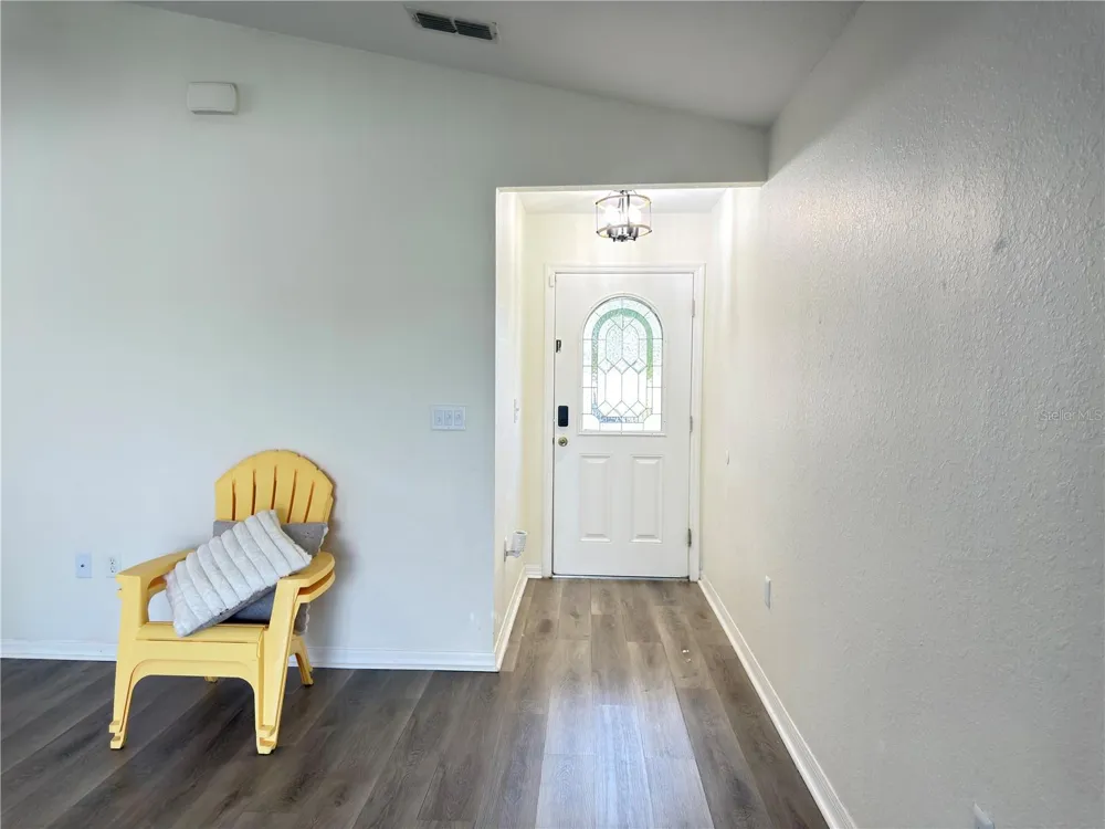 11340 SOUTHWIND LAKE DRIVE Gibsonton, FL 33534