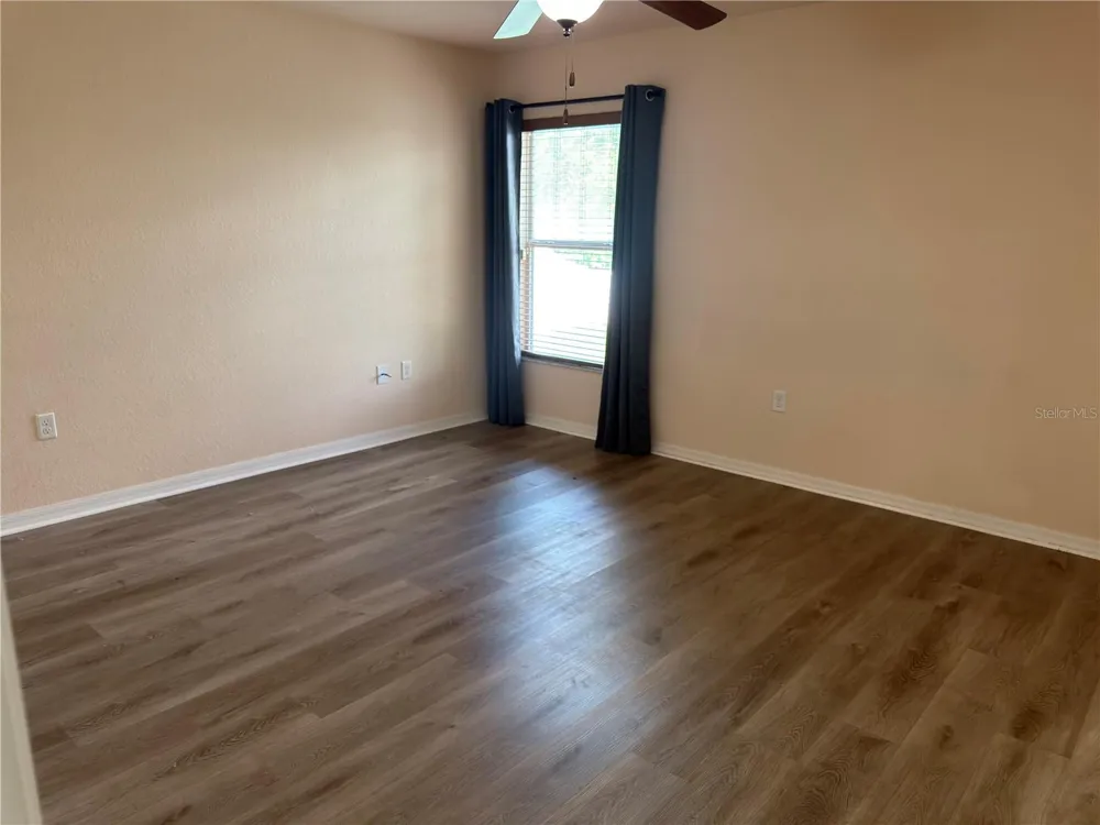 11340 SOUTHWIND LAKE DRIVE Gibsonton, FL 33534