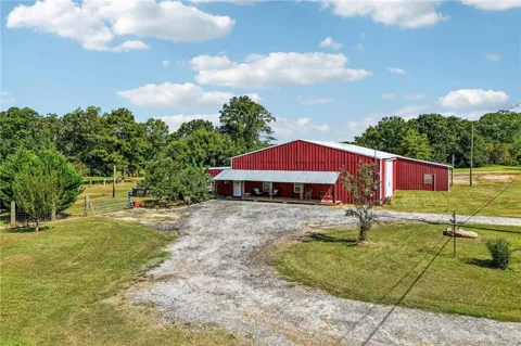 1115 Daniel Road