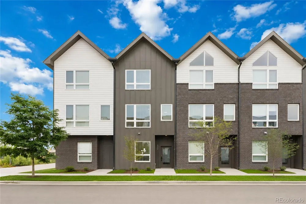 5256 W 16 AVENUE Lakewood, CO 80214