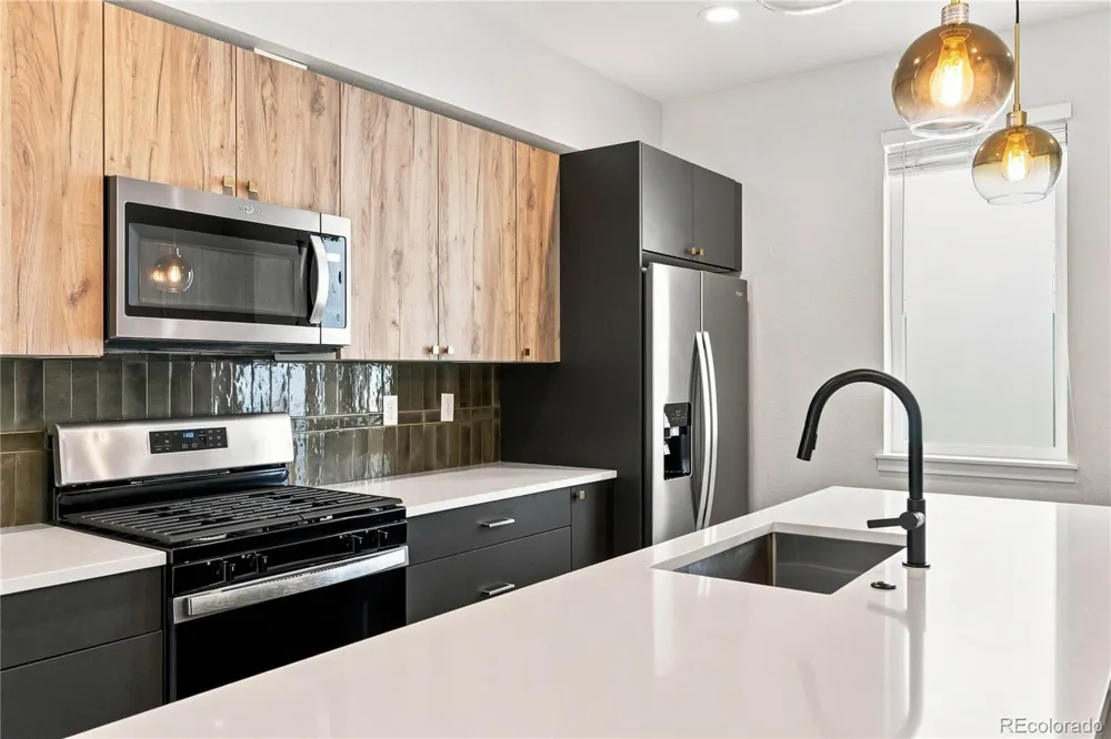 5256 W 16 AVENUE Lakewood, CO 80214