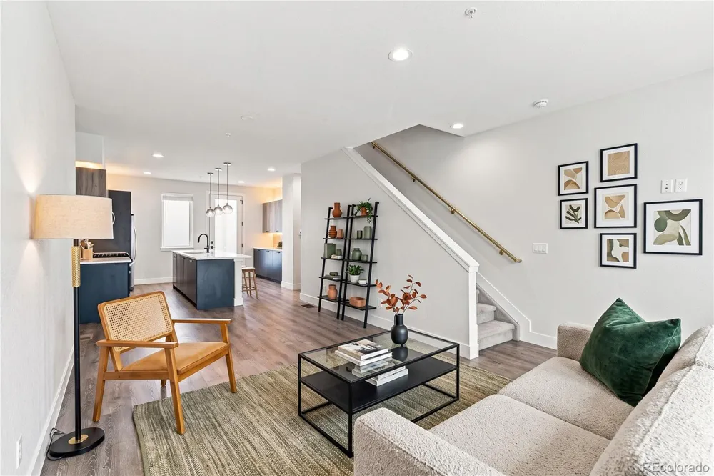 5256 W 16 AVENUE Lakewood, CO 80214