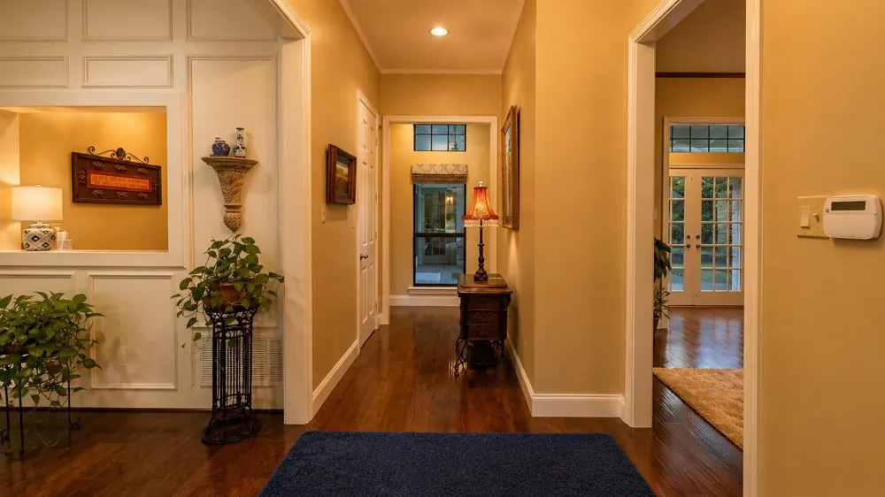5719 Covehaven Drive Dallas, TX 75252