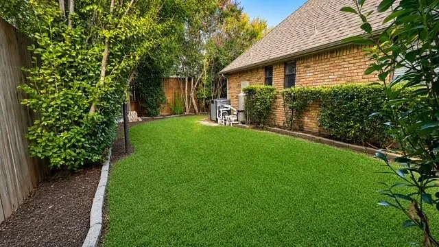 5719 Covehaven Drive Dallas, TX 75252