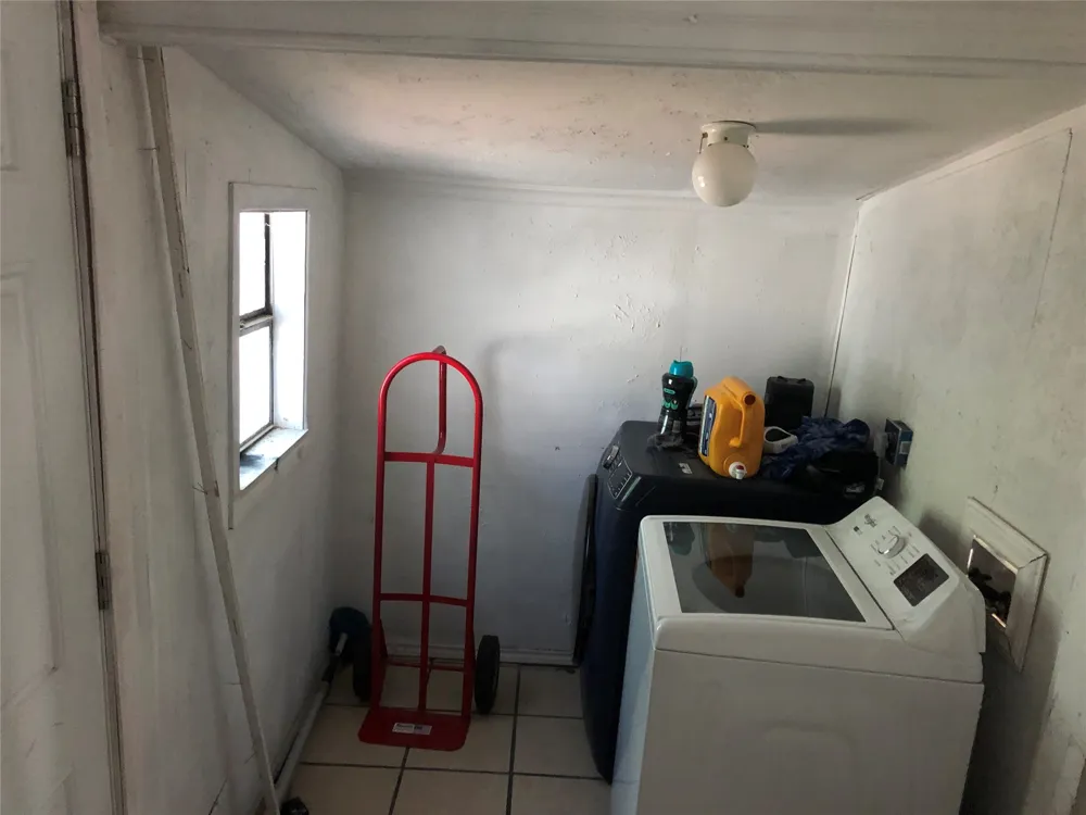 404 Mill Street Bowie, TX 76230