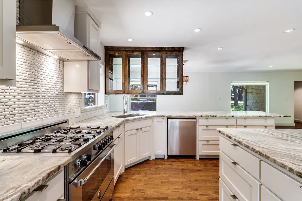 519 Northlake Drive Dallas, TX 75218