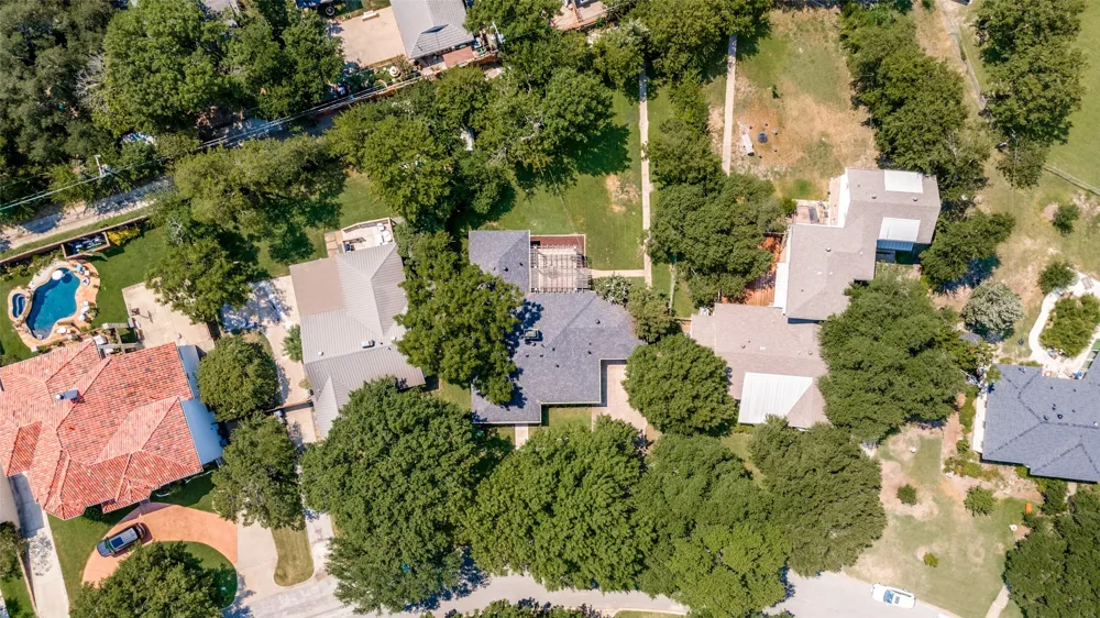 519 Northlake Drive Dallas, TX 75218