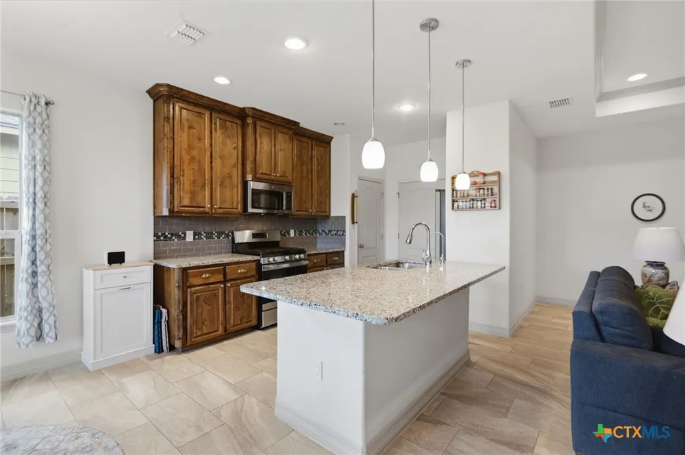 110 Alysheba Drive Victoria, TX 77901
