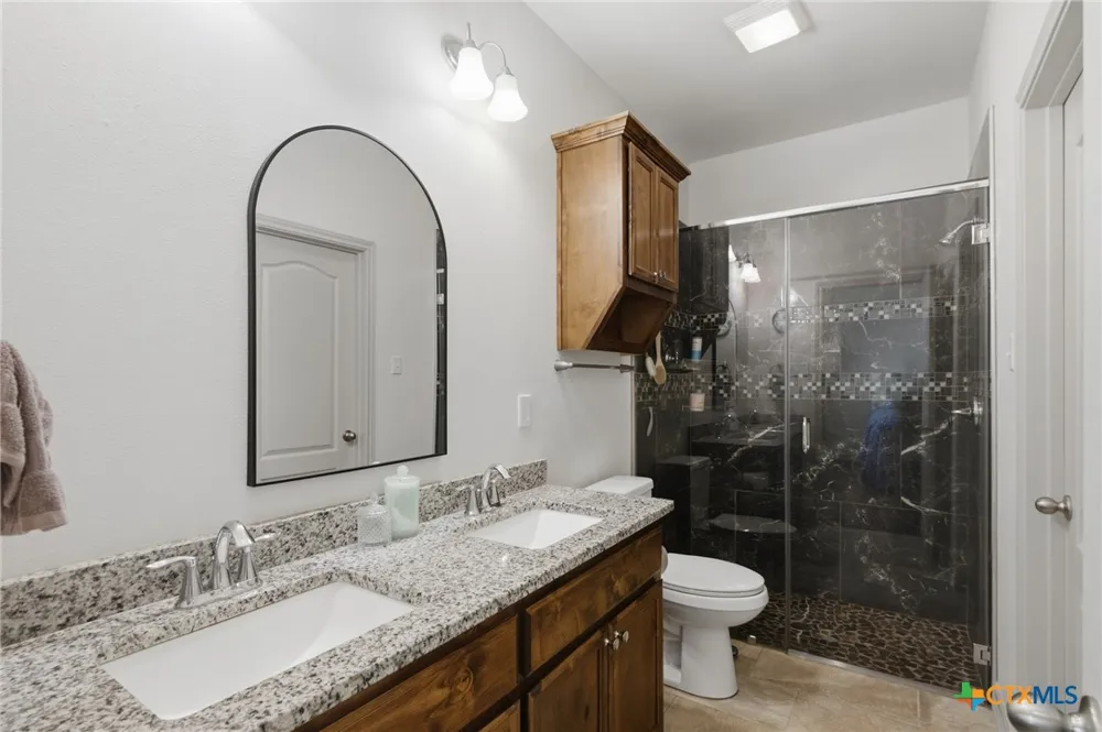 110 Alysheba Drive Victoria, TX 77901