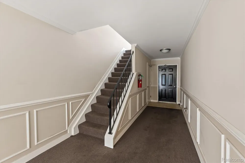 1975 Axtell Drive Troy City, MI 48084