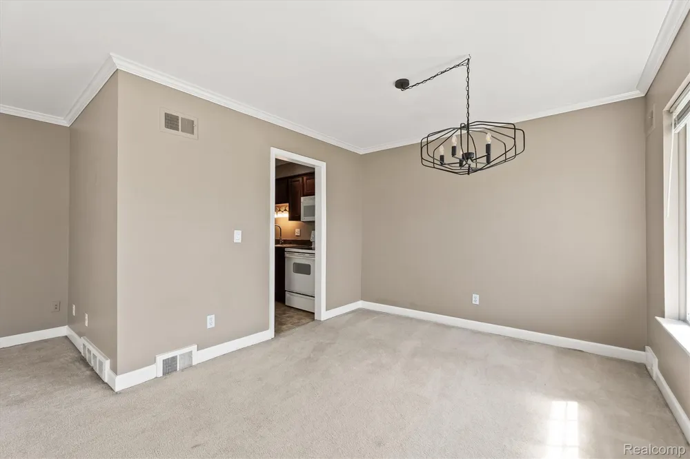 1975 Axtell Drive Troy City, MI 48084