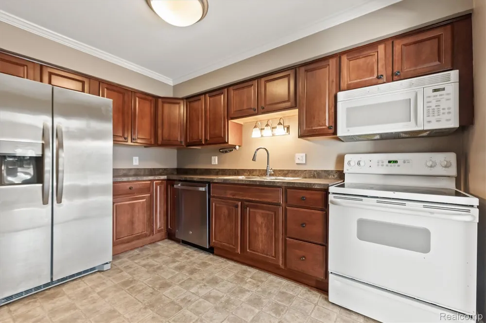 1975 Axtell Drive Troy City, MI 48084