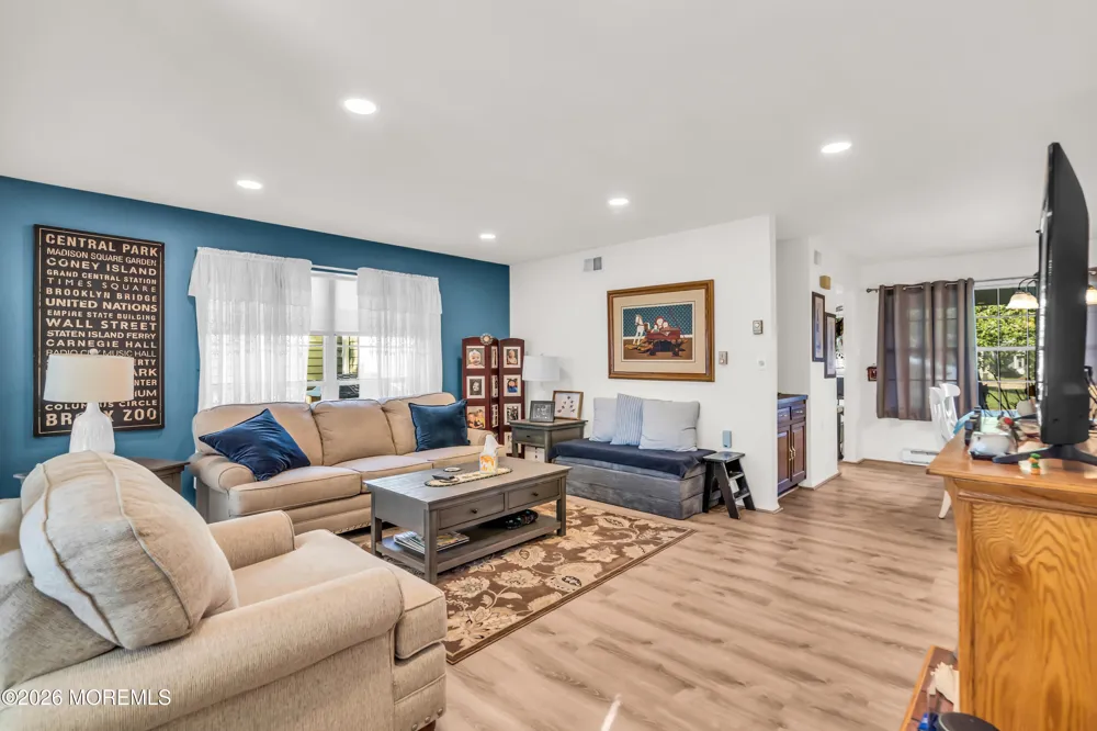 632 Finchley Court Manchester, NJ 08759