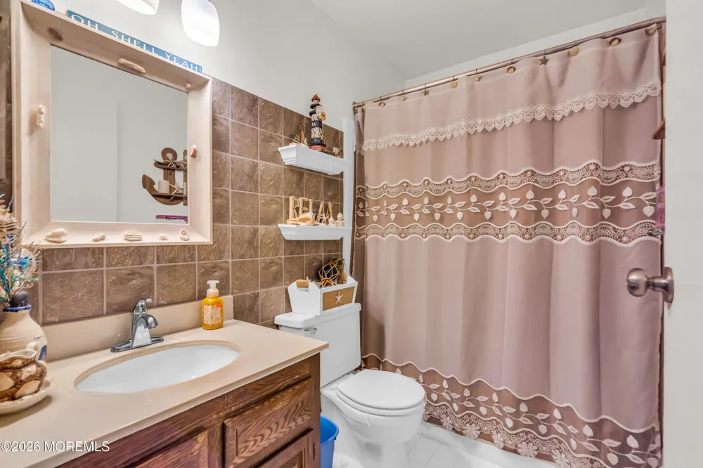 632 Finchley Court Manchester, NJ 08759