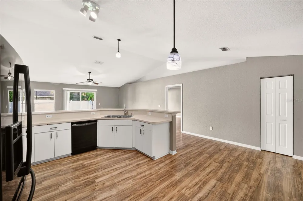 6481 NW 67TH TERRACE ocala, FL 34482