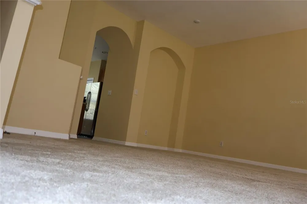 3019 POINTEVIEW DRIVE Tampa, FL 33611