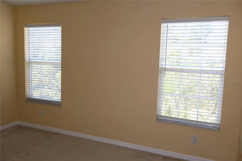 3019 POINTEVIEW DRIVE Tampa, FL 33611