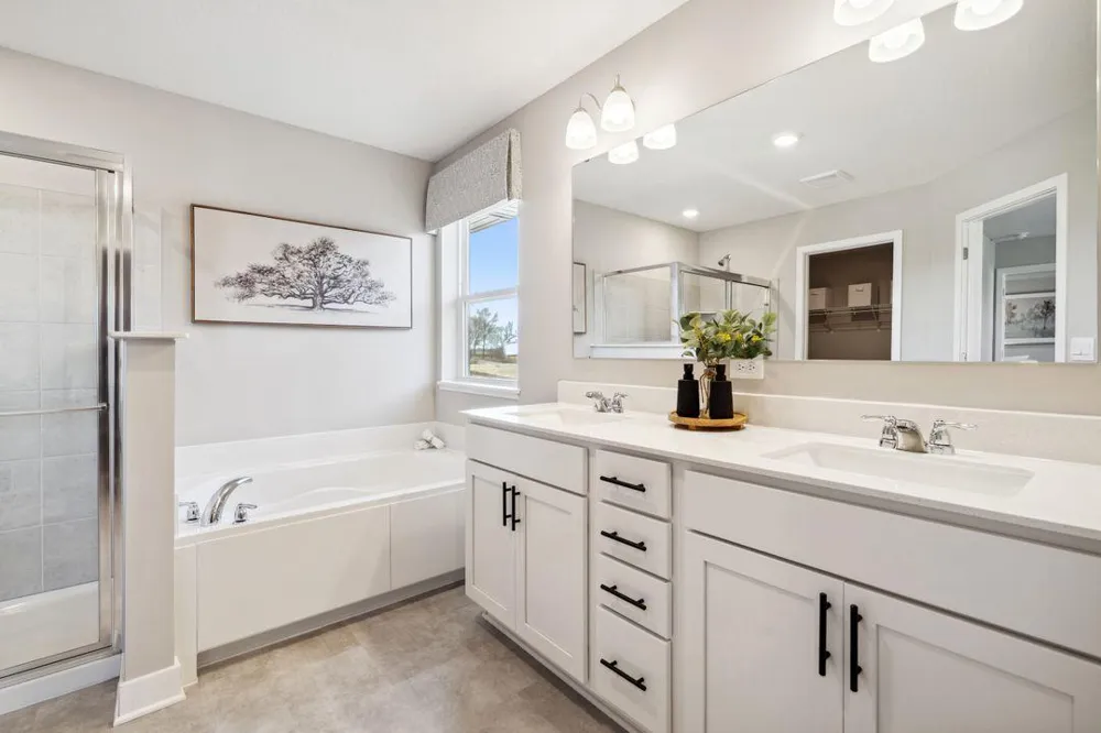 3796 Brookside Drive Chaska, MN 55318
