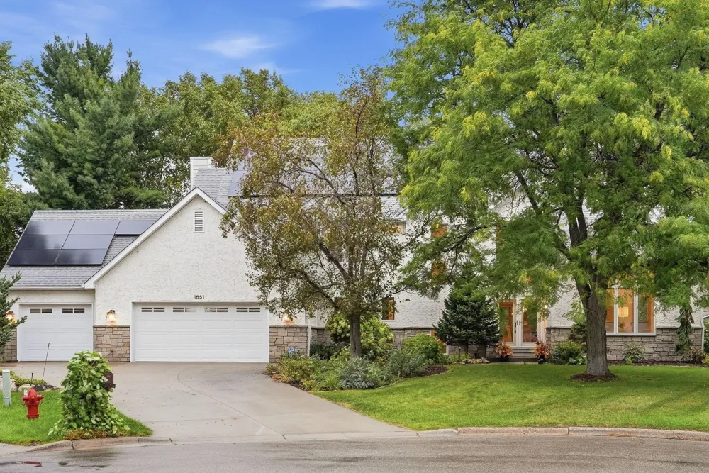 1851 South Lane Mendota Heights, MN 55118