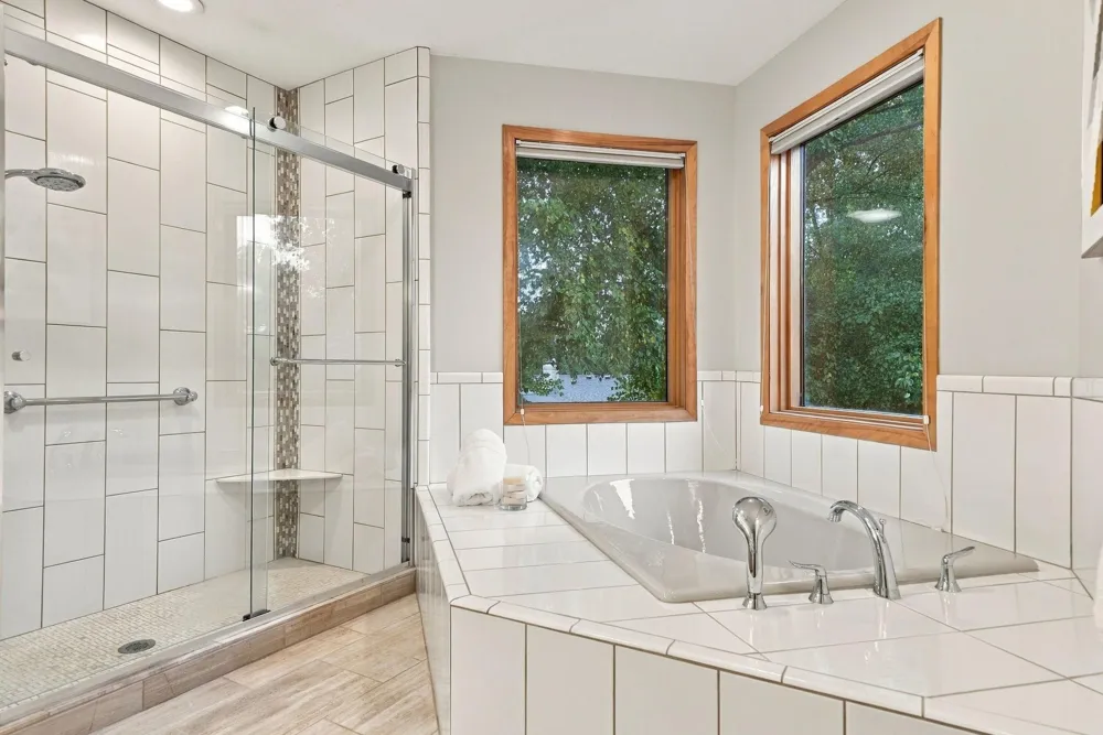 1851 South Lane Mendota Heights, MN 55118
