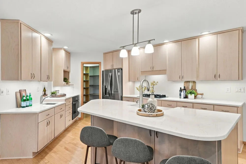 1851 South Lane Mendota Heights, MN 55118