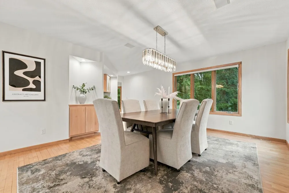1851 South Lane Mendota Heights, MN 55118